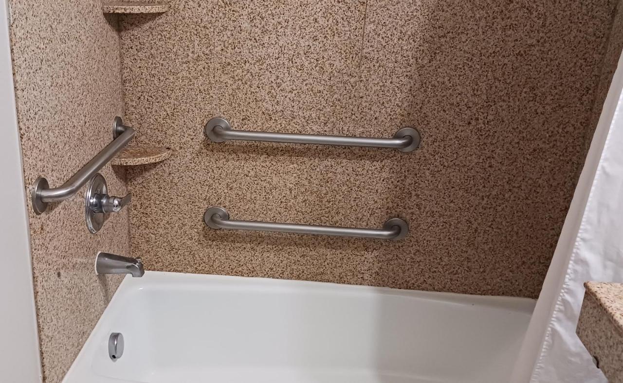 Red Roof Inn & Suites Longview Zewnętrze zdjęcie